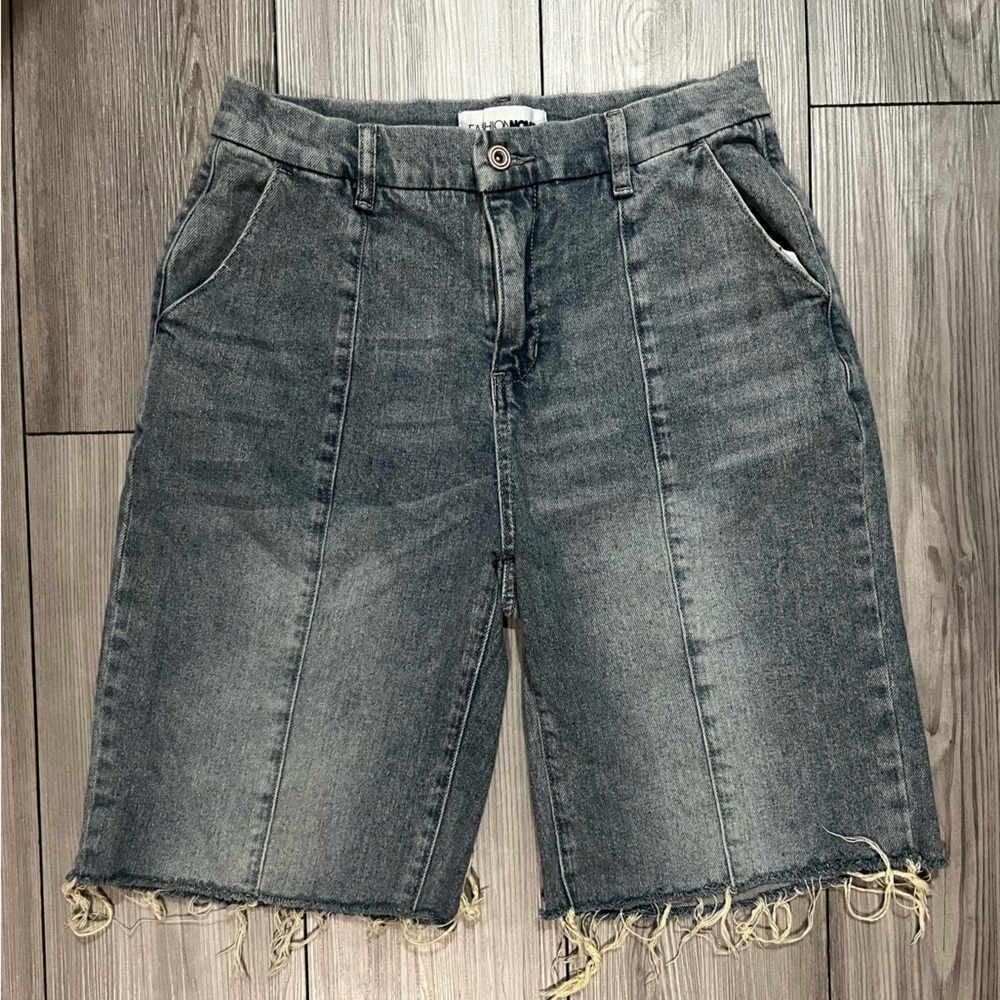 Fashion Nova Gray Jean Shorts for Men
